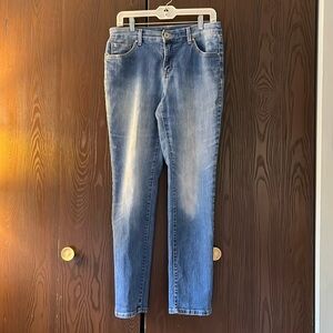 Bandolino blue jeans. Size 8